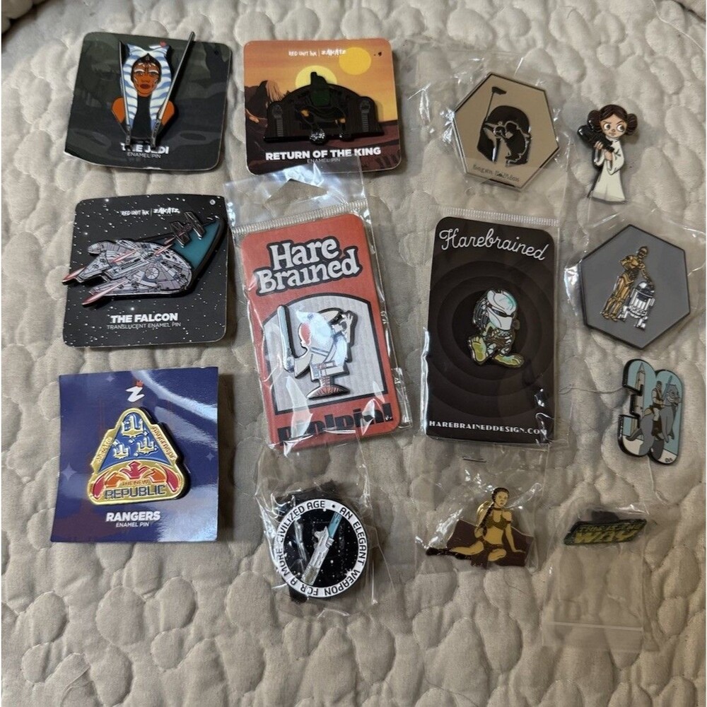 Star Wars & Sci-Fi Enamel Pin Lot – 12 Piece Lot Fantasy Maker Licensed Rare